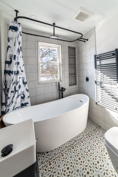 Cost of Bathtub Renovation in Brookfield